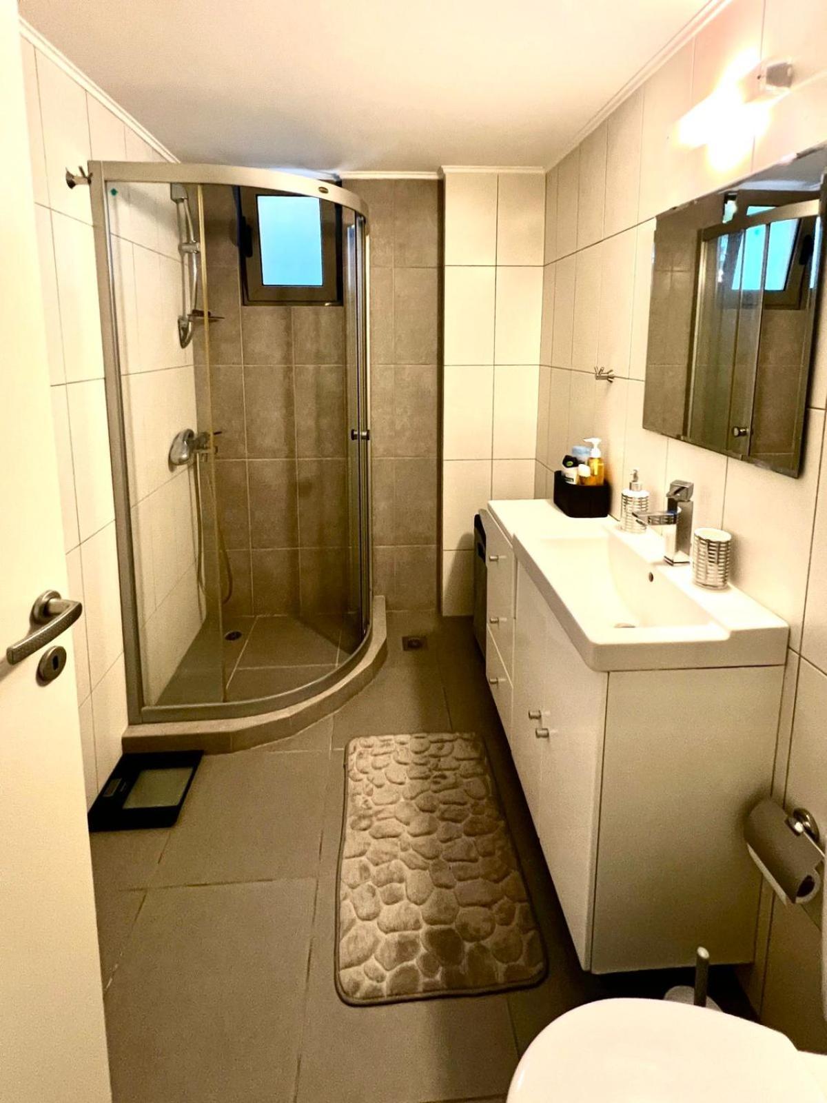 Glyfada'S Luxury Apartment Atina Dış mekan fotoğraf